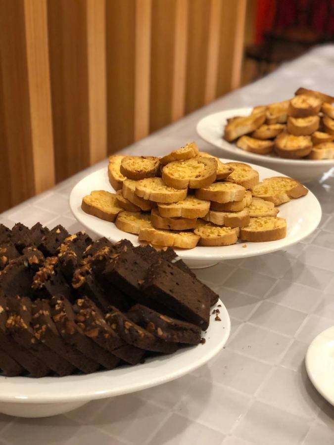 Gold Leaf Hotel Μανταλέι Εξωτερικό φωτογραφία