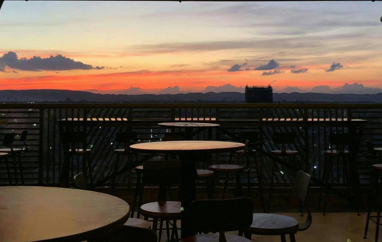 Gold Leaf Hotel Μανταλέι Εξωτερικό φωτογραφία