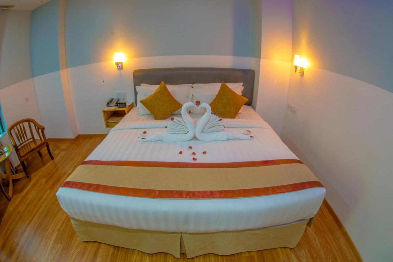 Gold Leaf Hotel Μανταλέι Εξωτερικό φωτογραφία